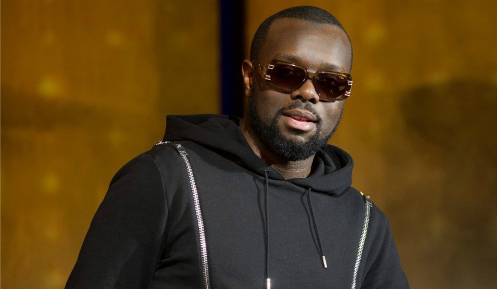 VIDEO. Ba combattants ba panzi ba disques ya Maitre Gims na ba magasins