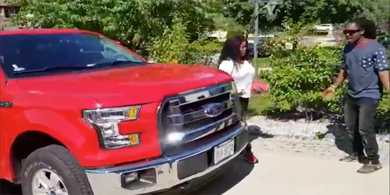 Werrason offre Jeep Ya sika na Gladie NGIAMA sa deuxième fille. Sankara Dekunta aleli