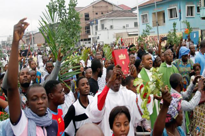 marche_catholiques_