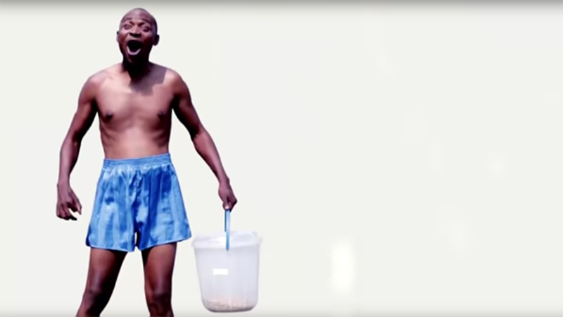 Gag Vrai Zoba dans Prière Ya Moto avec Blaise Mabanza