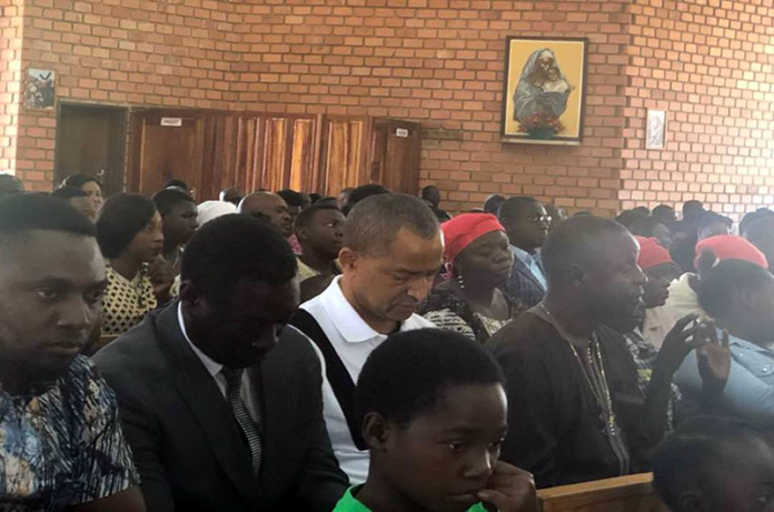 Katumbi-a=l'eglise