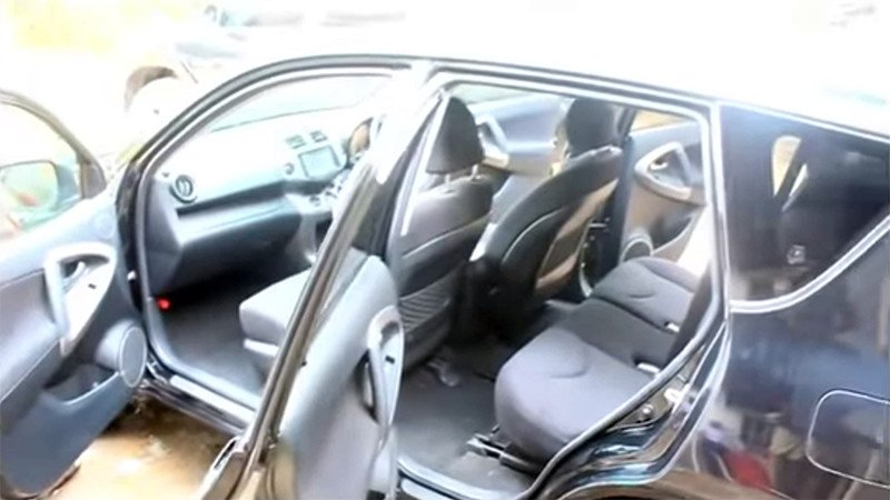 Kirikou ex animateur de Werrason, Ferre Gola et Koffi Olomide présente sa nouvelle jeep