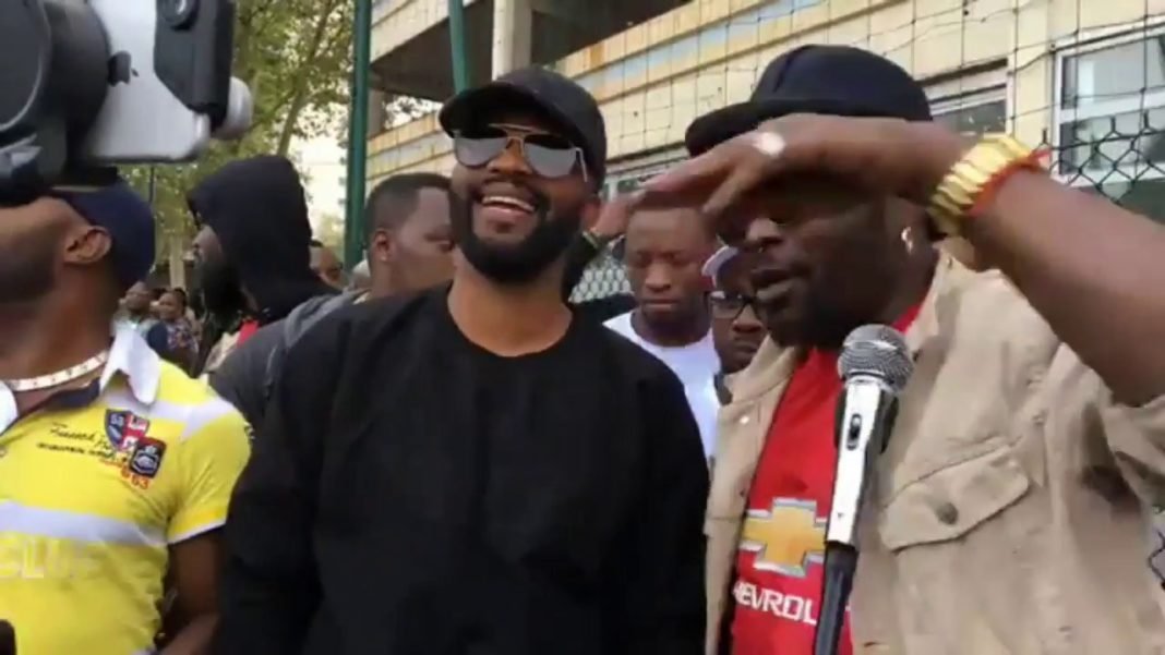 VIDEO. Fally Ipupa Mobutu à Paris pour un match de football