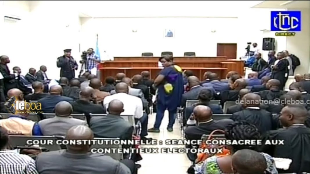 En direct – Cour constitutionnelle : Séance consacrée aux contentieux électoraux En direct – Cour constitutionnelle : Séance consacrée aux contentieux électoraux