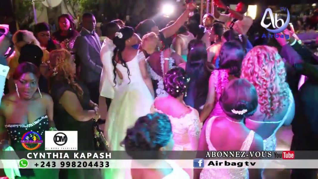 Exclusivité : Mariage de David Nsiala epesi batu vertige ya boye ezala te Exclusivité : Mariage de David Nsiala epesi batu vertige ya boye ezala te