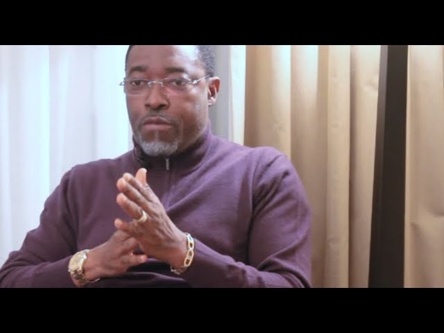 Francis Kalombo très en colère dévoile tout sur Vital Kamerhe : « Il est toujours au service du pouvoir » Francis Kalombo très en colère dévoile tout sur Vital Kamerhe : « Il est toujours au service du pouvoir »