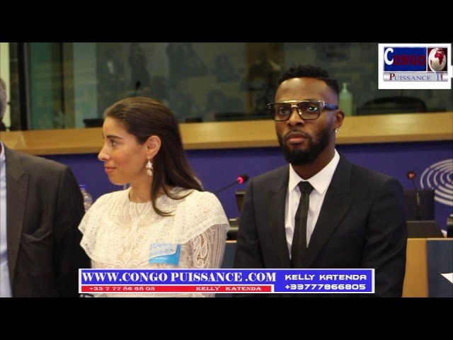 VIDEO. Héritier Watanabe ambassadeur suprême et son père Werrason ambassadeur de la paix