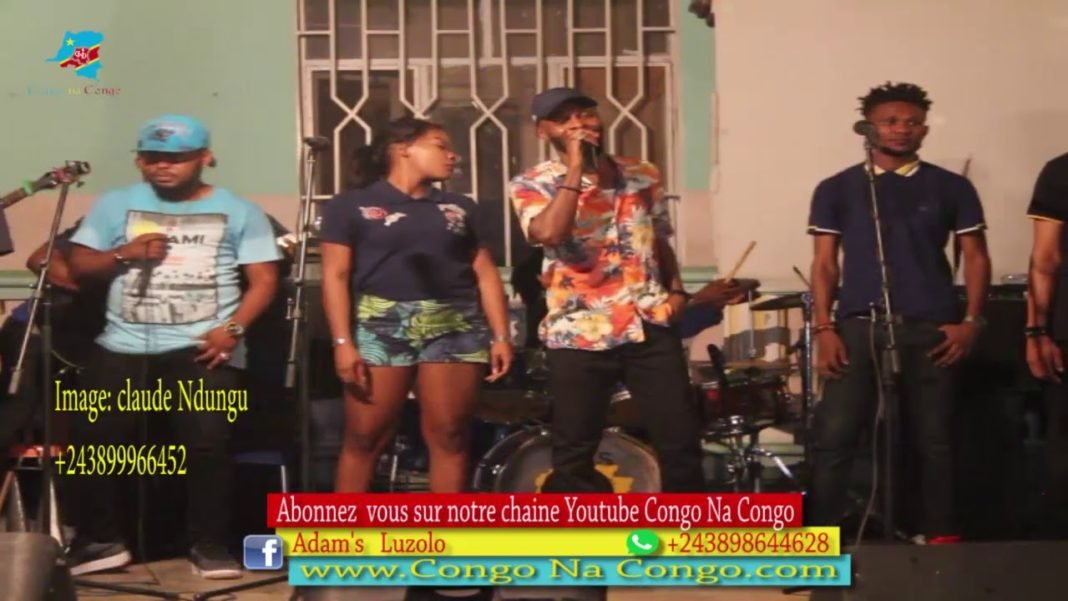 Héritier Watanabe Moto Na Tembe et La Team Wata en répétition