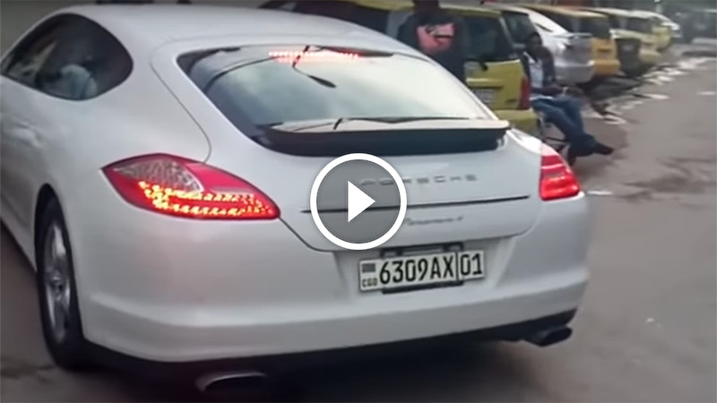 JB Mpiana Papa Chéri présente sa nouvelle voiture JB Mpiana Papa Chéri présente sa nouvelle voiture