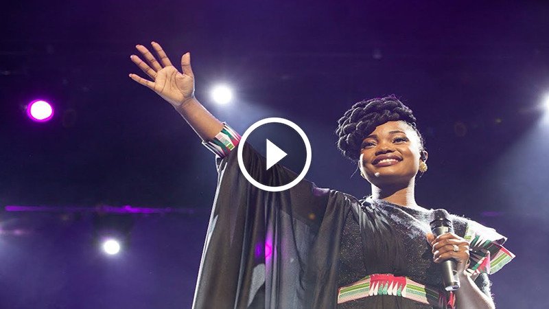 Deborah Lukalu – Tenda/Call me favour Lyrics (Paroles)