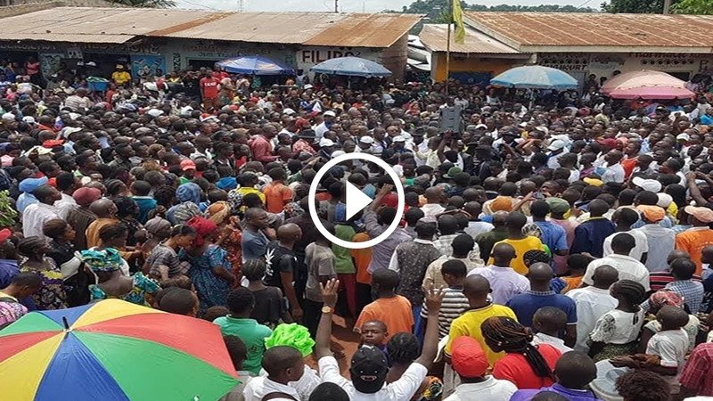 VIDEO. Martin Fayulu : La population de Beni en attente de Fayulu au rond point du 30 juin