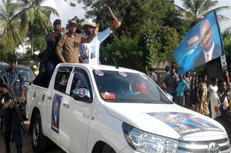 Campagne électorale : À Kisangani, Goma, Bukavu et Beni, des affiches de R. Shadary ont été détruites (ACAJ) Campagne électorale : À Kisangani, Goma, Bukavu et Beni, des affiches de R. Shadary ont été détruites (ACAJ)