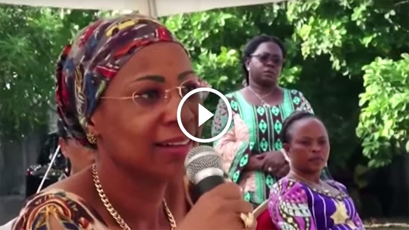 Olive Lembe prie pour Félix Tshisekedi et sa femme Denise. Elle demande aussi la même chose à la population