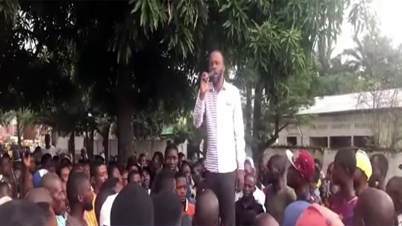 Enfin l’UDPS soutient Fally Ipupa pour son concert à Paris Enfin l’UDPS soutient Fally Ipupa pour son concert à Paris