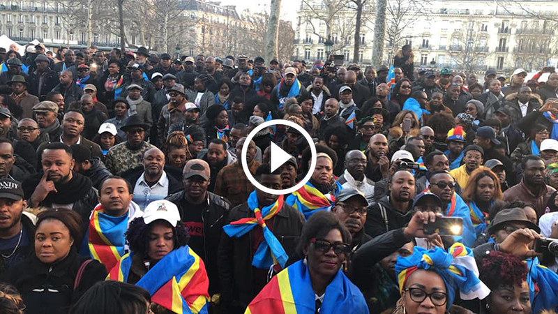 Incroyable accueil de Martin Fayulu à Paris. Plein à craquer Incroyable accueil de Martin Fayulu à Paris. Plein à craquer