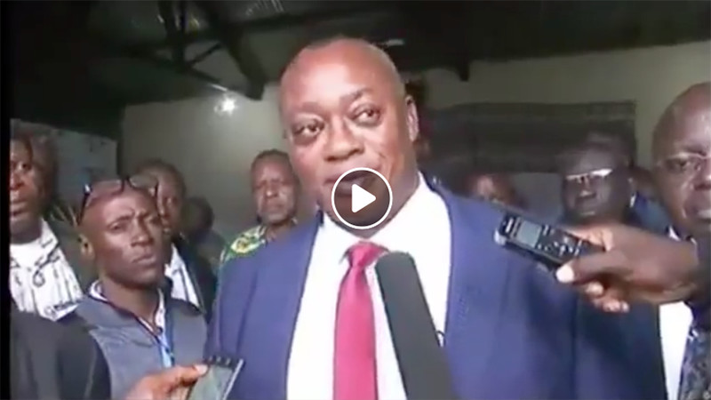 Quand le nouveau gouverneur du Kasaï n’arrive pas à s’exprimer devant les gens Quand le nouveau gouverneur du Kasaï n’arrive pas à s’exprimer devant les gens