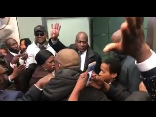 Arrivée de Martin Fayulu à Londres. Plein à craquer !