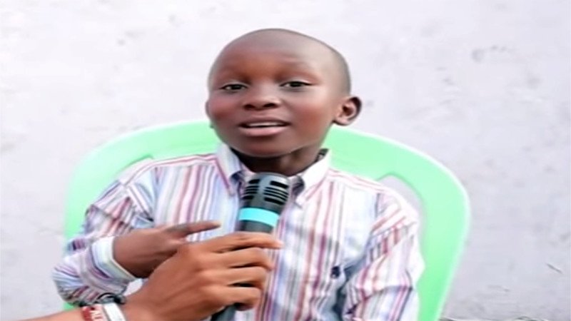 Bolanda ba miracles Pasteur ya 10 ans azo sala na Kinshasa