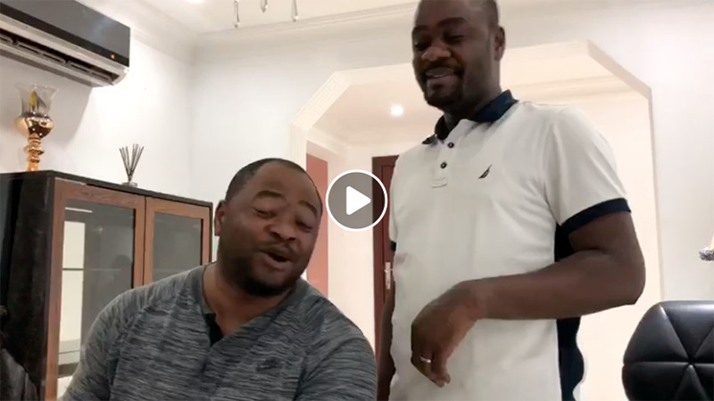 Moise Mbiye feat Mike Kalambay (Extrait de l’album) Moise Mbiye feat Mike Kalambay (Extrait de l’album)