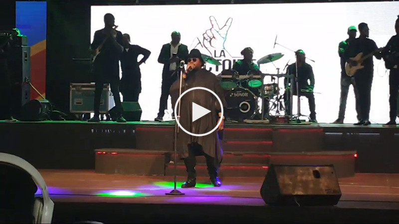 Prestation de JB Mpiana au Stade des Martyrs (Obsèques d’Etienne Tshisekedi) Prestation de JB Mpiana au Stade des Martyrs (Obsèques d’Etienne Tshisekedi)