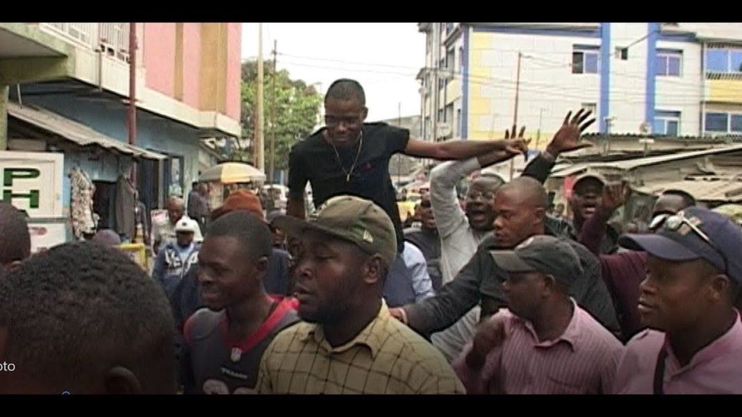 Tokomi Wapi du 24 août 2019 : Ba motards ba kiteli Ndeko Eliezer Tokomi Wapi du 24 août 2019 : Ba motards ba kiteli Ndeko Eliezer