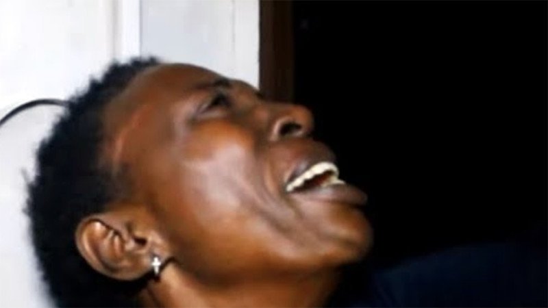 Manicke la mère de Prince Babia explique ndenge ba enlevaki ye epa musicien na kombo ya…