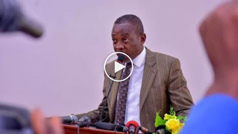 Mike Mukebayi demande 550.000$ à Godé Mpoyi Mike Mukebayi demande 550.000$ à Godé Mpoyi