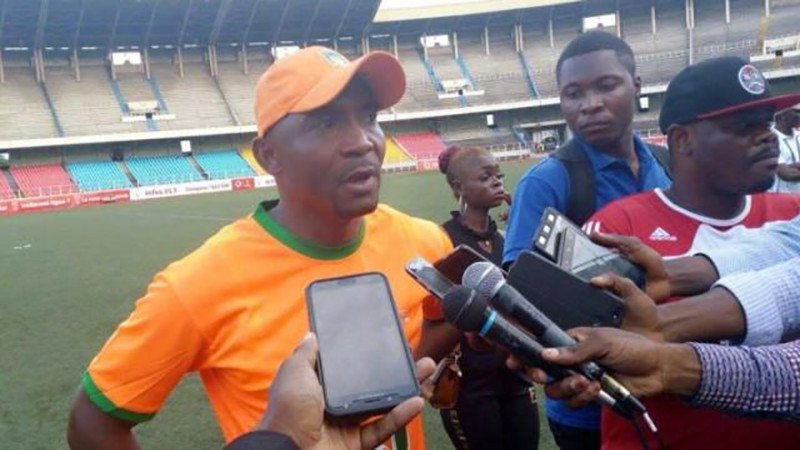 Renaissance du Congo : 4 mois impayés, véhicule caillassé, Papy Kimoto jette l’éponge