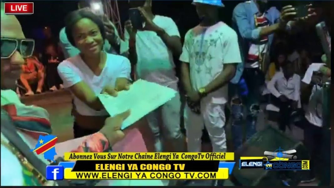 Du jamais vu : Fabregas offre 40 parcelles à ses musiciens