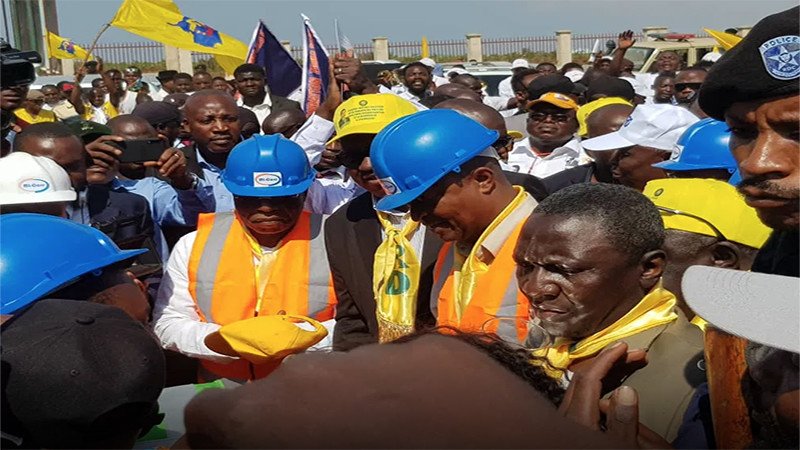 RDC : Ramazani Shadary pose la première pierre de construction du siège du PPRD à Kolwezi