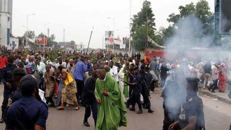 Kinshasa : la croisade des catholiques contre la corruption maintenue malgré la catastrophe routière du Kongo-Central Kinshasa : la croisade des catholiques contre la corruption maintenue malgré la catastrophe routière du Kongo-Central