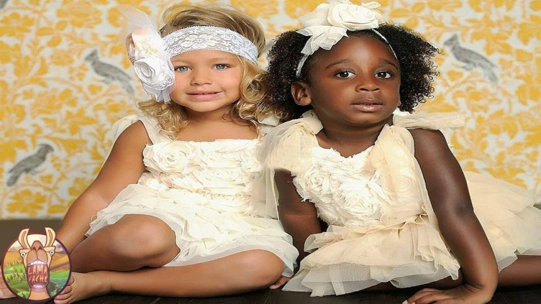 Des jumelles naissent de couleurs différentes, voici à quoi elles ressemblent 18 ans plus tard! Des jumelles naissent de couleurs différentes, voici à quoi elles ressemblent 18 ans plus tard!