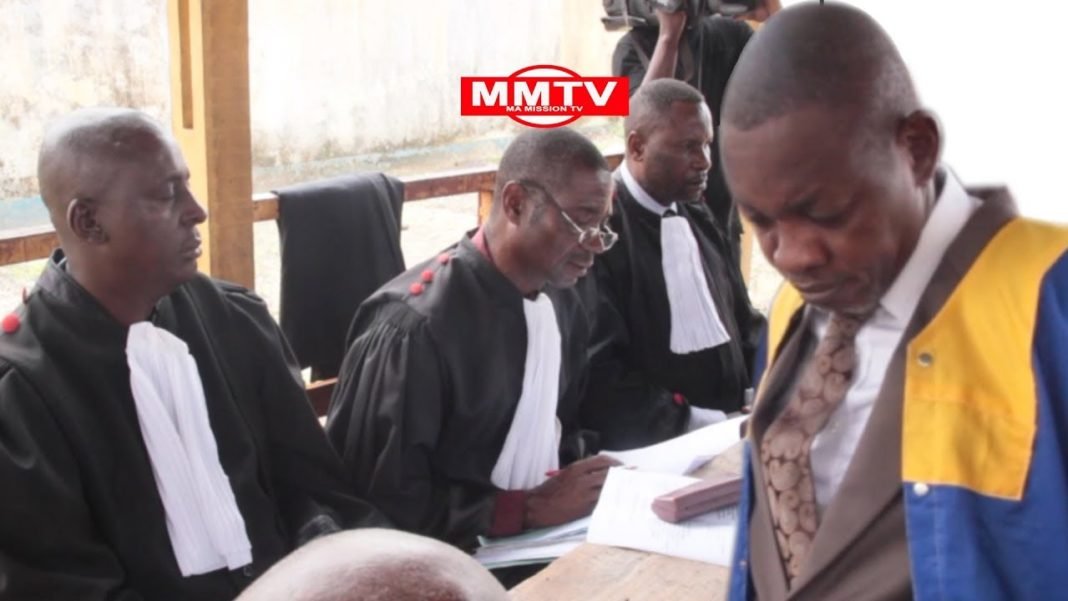 Mike Mukebayi toujours en Prison : Suivez son procès !