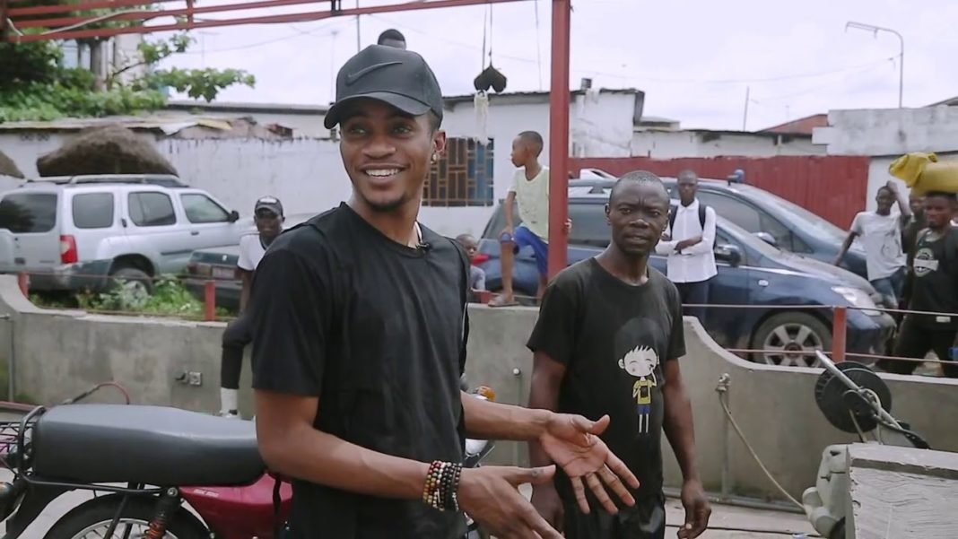 L’artiste musicien Gaz Mawete dans AUTRE VIE