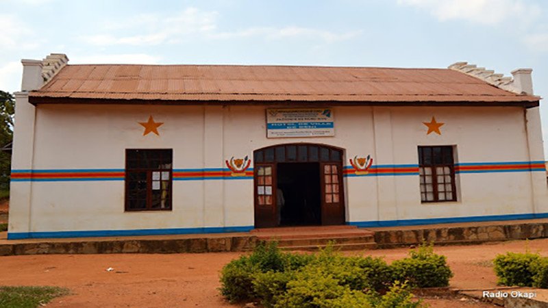 URGENT-Beni : une partie de la mairie incendiée, les manifestants défilent avec le corps d’une personne tuée par les présumés ADF
