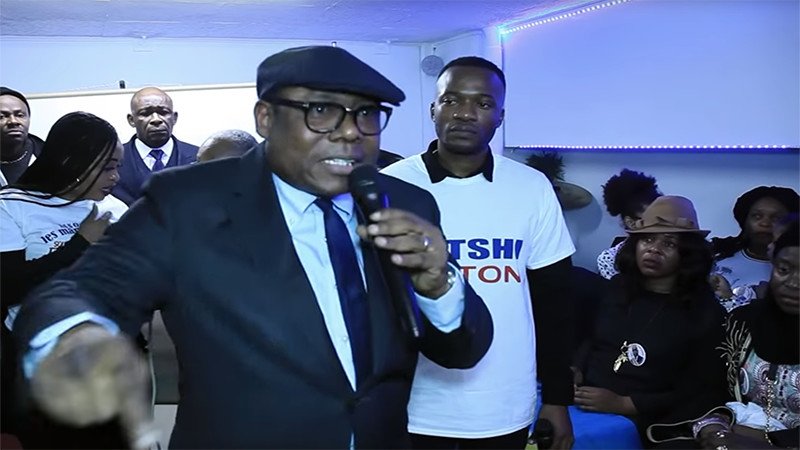 Panique : Zacharie Bababaswe apanzi ba vérités ya Kingakati avec les mamans de la France