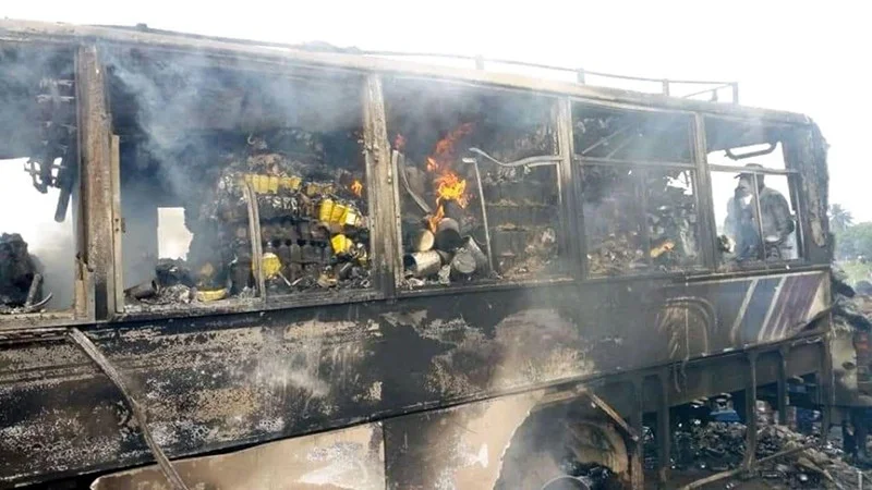 bus-incendie-5112019