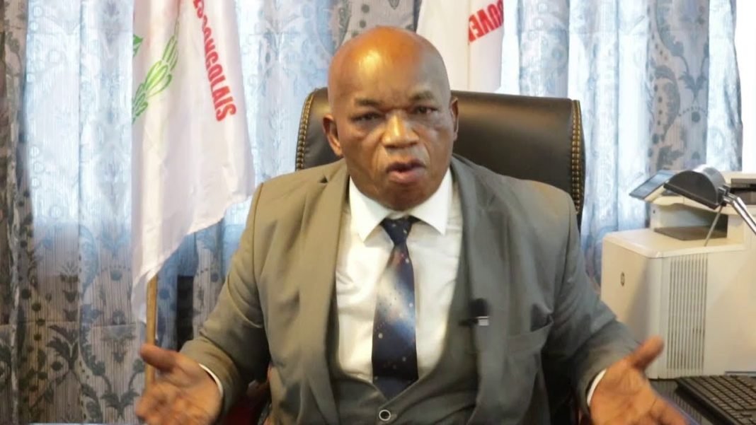 Gabriel Mokia répond à ses détracteurs et aux tuba-tuba des choses inutiles