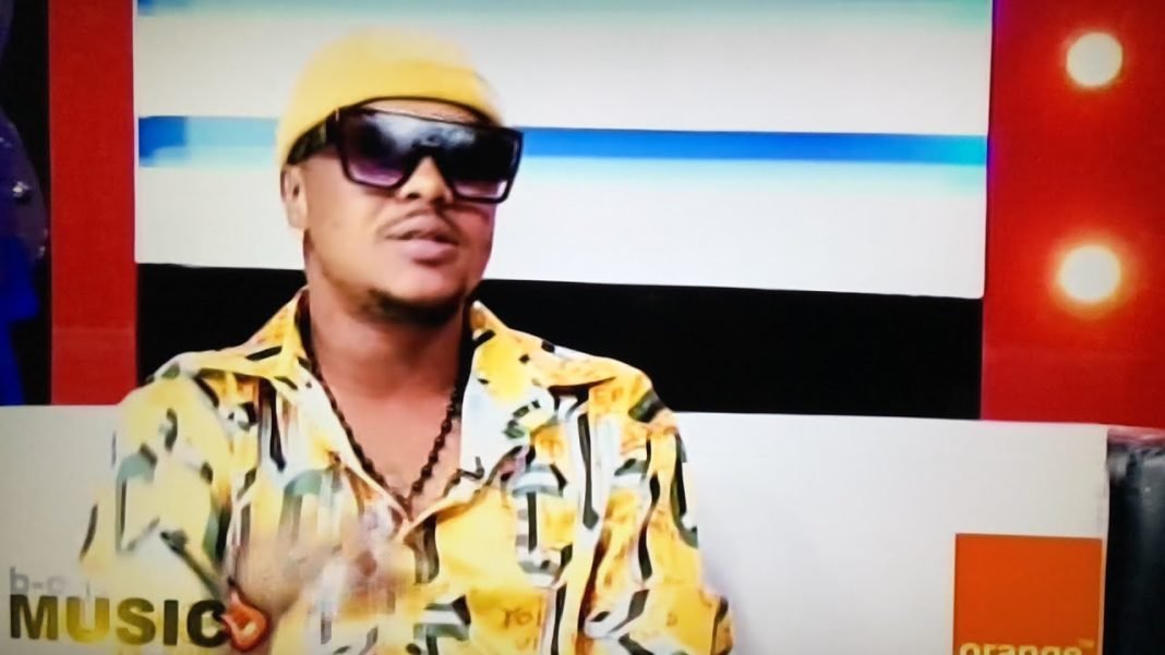 B-One Music : Deplick Pomba face à Papy Mboma