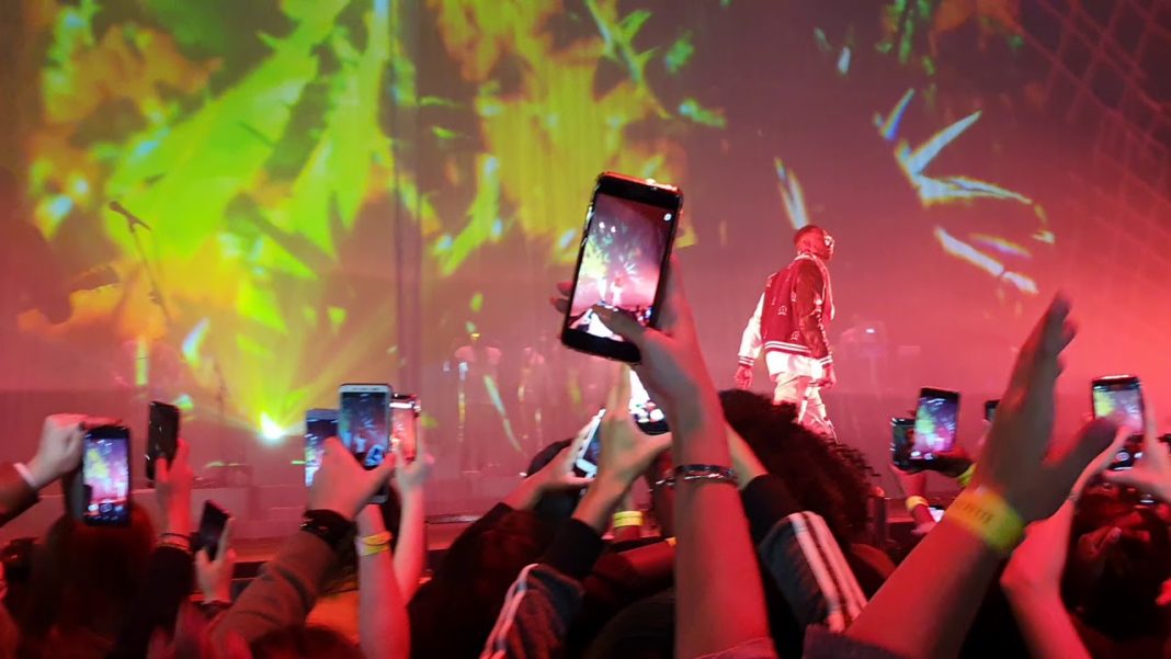 Dadju « Bob Marley » Live Bercy 2019 Dadju « Bob Marley » Live Bercy 2019