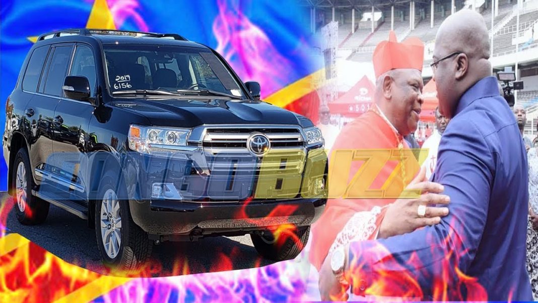 URGENT : Félix Tshisekedi offre une JEEP 4×4 à Fridolin Ambongo URGENT : Félix Tshisekedi offre une JEEP 4×4 à Fridolin Ambongo