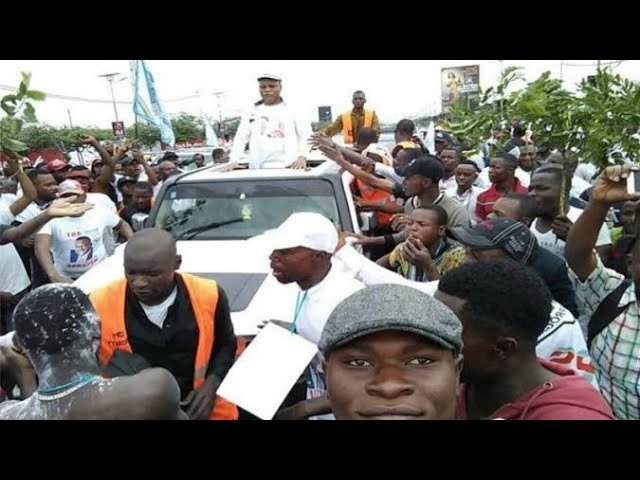 Arrivée de Kabund à N’djili. Aéroport tombé plein à craquer !