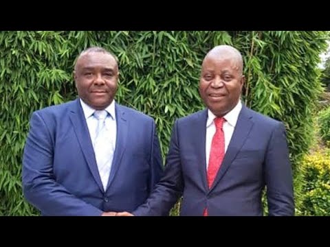 Live : La cérémonie de passation de pouvoir entre Bemba et Muzito Live : La cérémonie de passation de pouvoir entre Bemba et Muzito