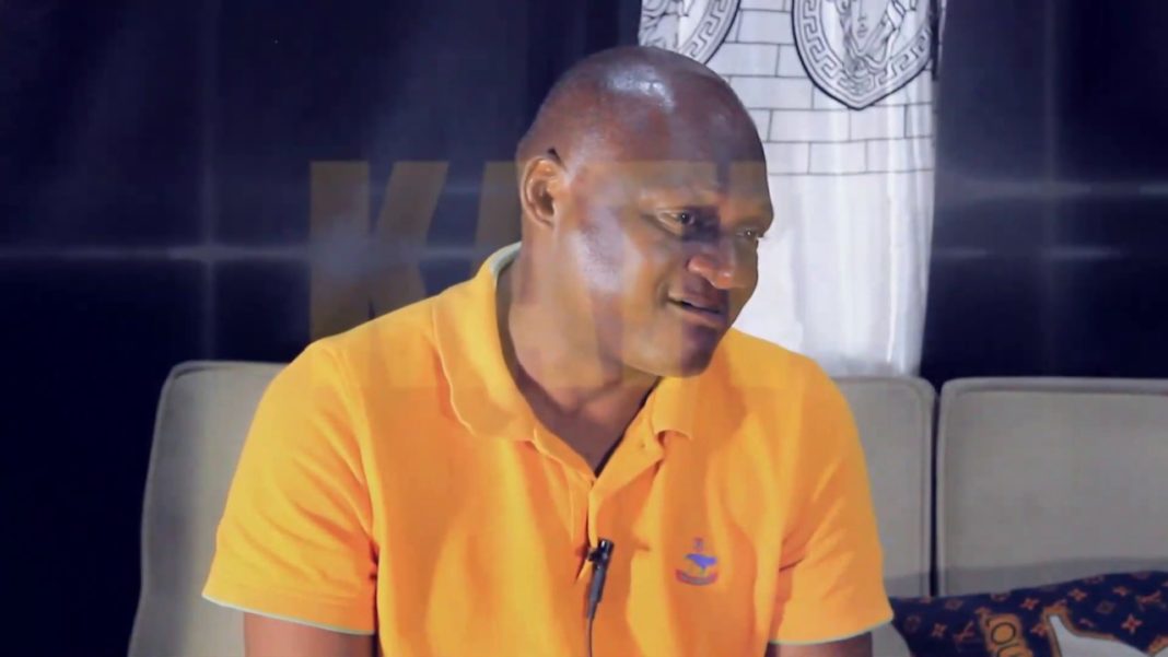 Moto Epeli : L’artiste Masasi aleli na kombo ya leki na ye « Ateka ngai lopango » Moto Epeli : L’artiste Masasi aleli na kombo ya leki na ye « Ateka ngai lopango »