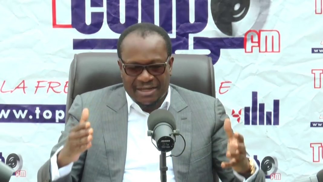 Top Presse : Delly Sesanga face à Christian Lusakueno