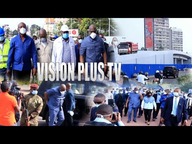 Félix Tshisekedi débute l’inspection des travaux des sauts-de-mouton à Kinshasa
