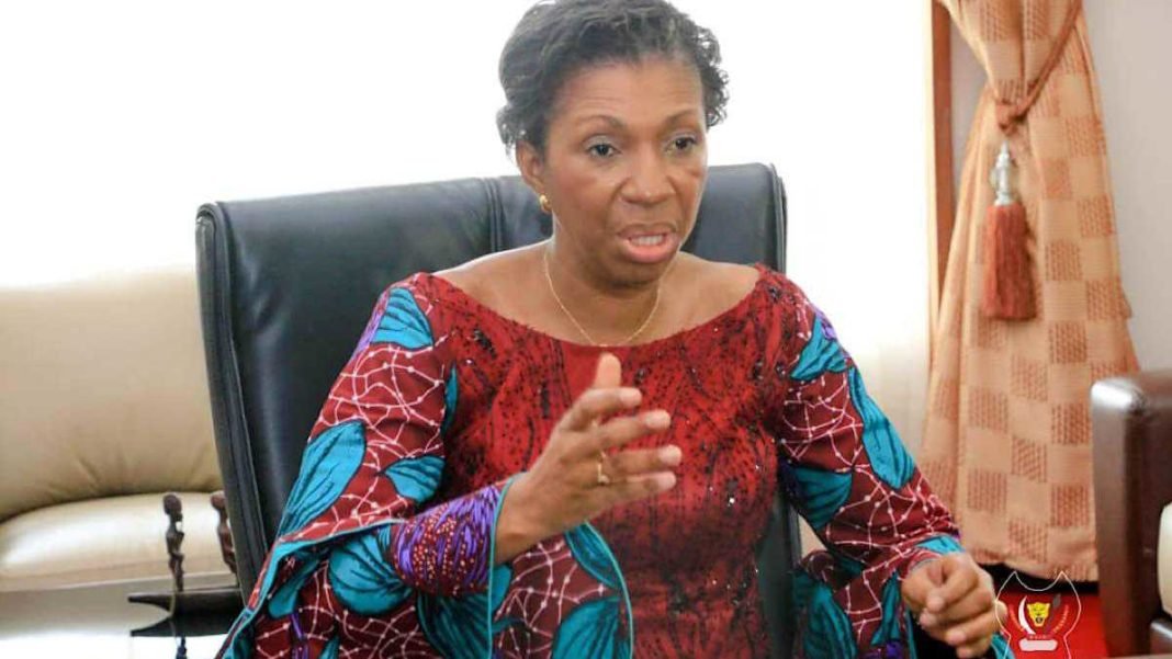 Jeanine Mabunda appelle la classe politique à s’abstenir « des discours contre l’unité du pays » et à ne pas « utiliser la justice pour régler des comptes »