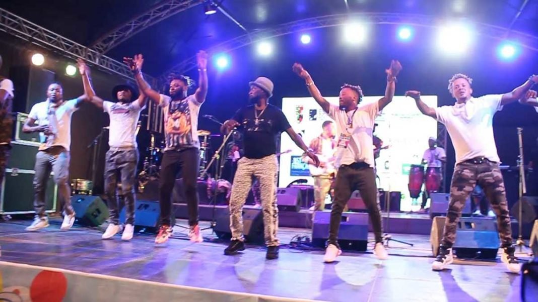 Concert live de Werrason et son groupe Wenge Musica Maison Mère