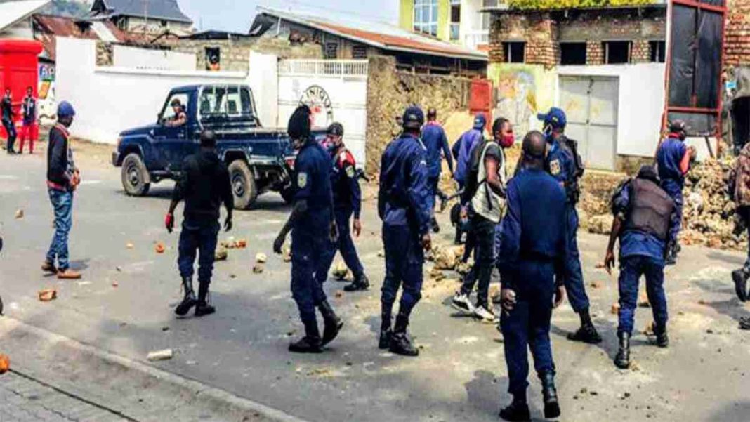 Les manifestants anti-Malonda gazés par la police à Goma Les manifestants anti-Malonda gazés par la police à Goma