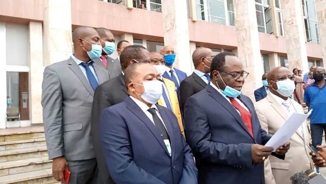 Les parlementaires du FCC opposés au dialogue sur la réforme électorale (Déclaration) Les parlementaires du FCC opposés au dialogue sur la réforme électorale (Déclaration)